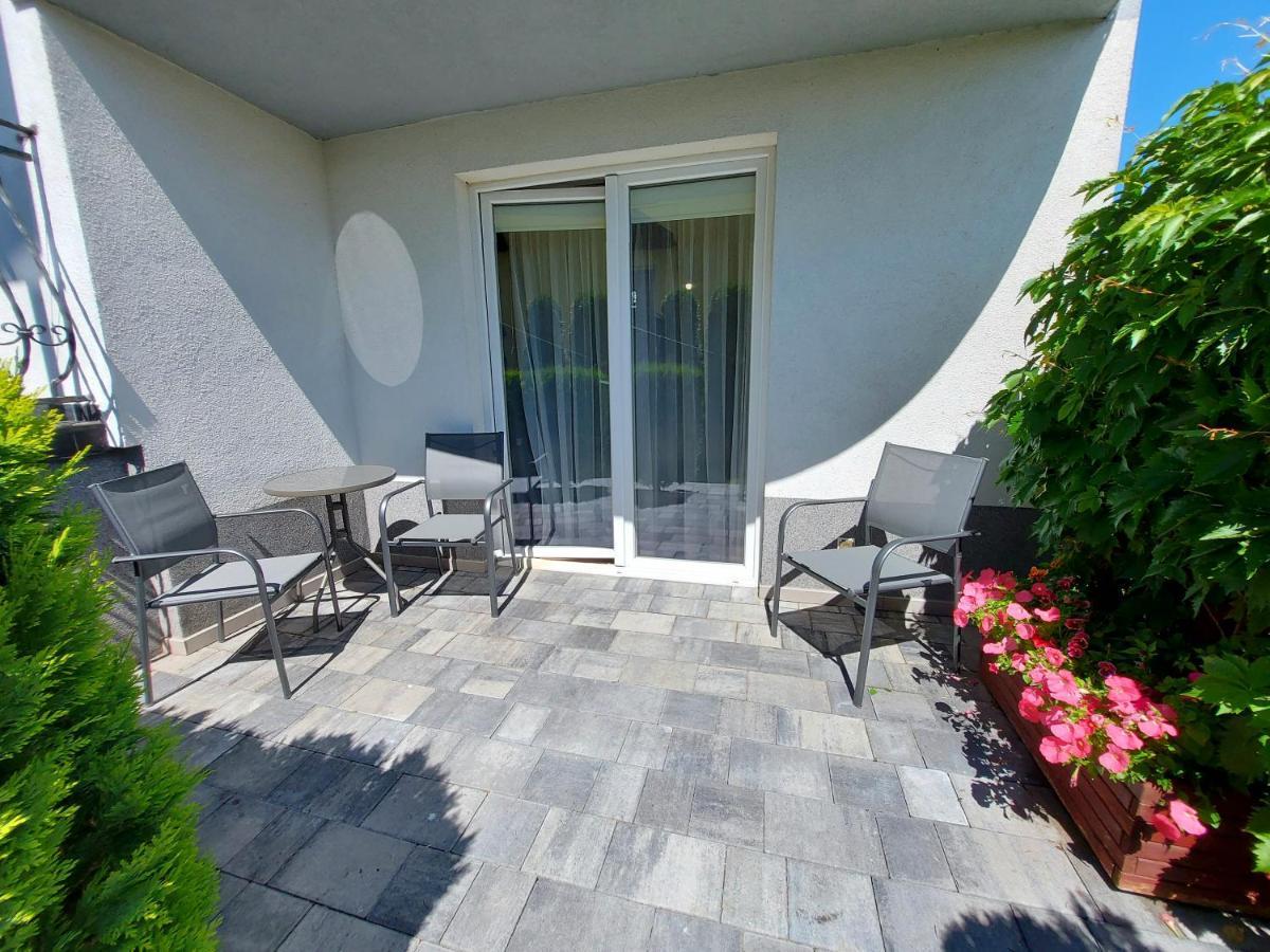 Dom U Artura Apartment Wladyslawowo Exterior photo