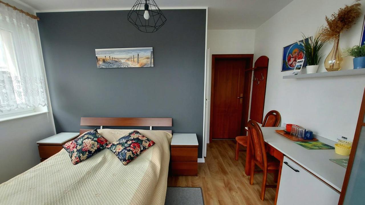 Dom U Artura Apartment Wladyslawowo Exterior photo